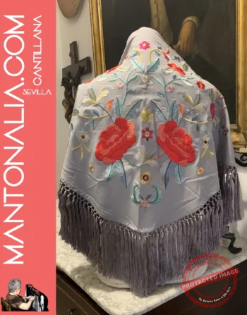 Manton flamenco Gris perla