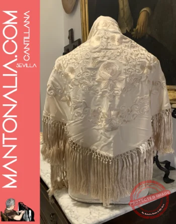 Mantón flamenco marfil monocolor