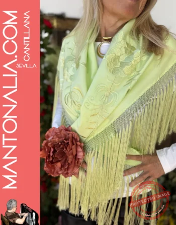 Mantón artesanal Lima